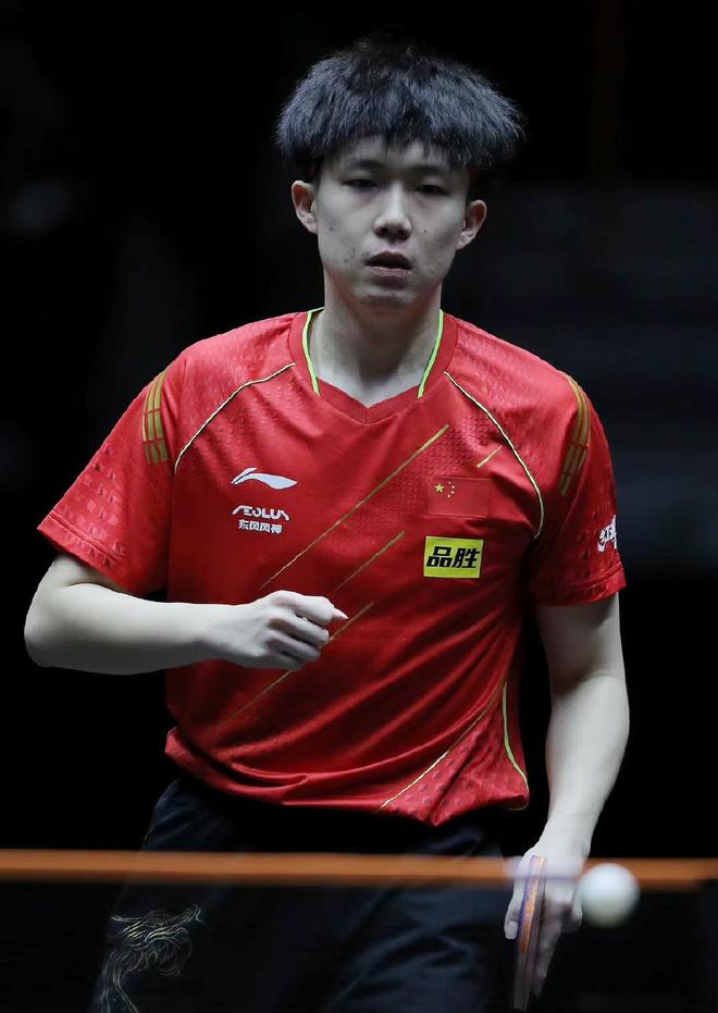 量年轻球员 量年轻球员