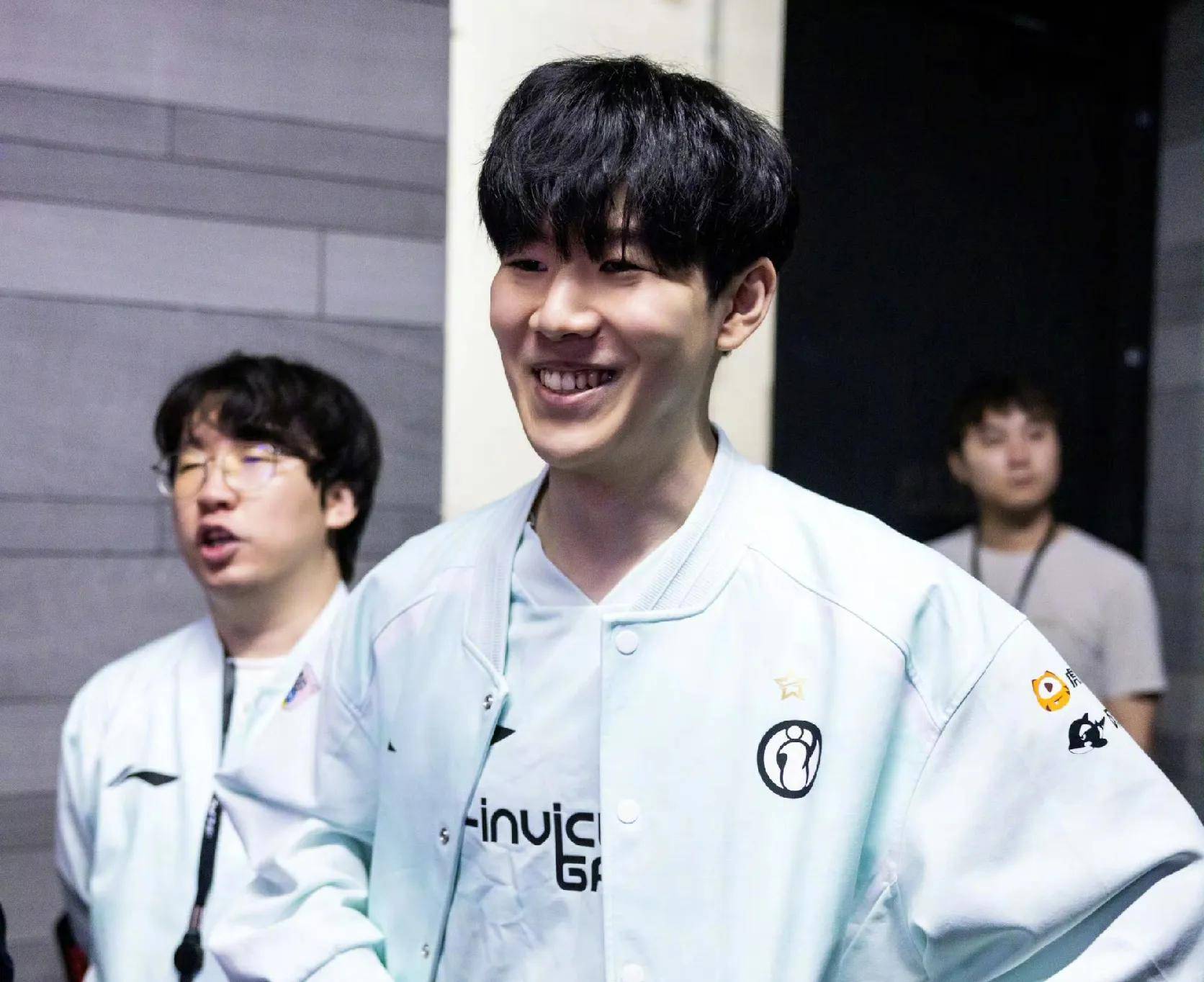 他一次切杆 他一次切杆