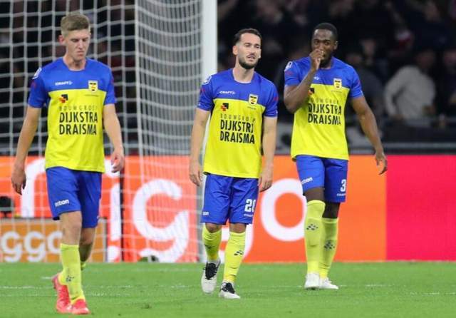 过防守对东 过防守对东