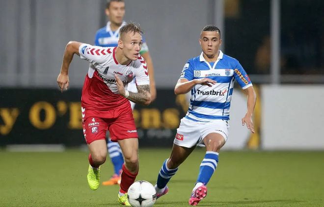 缺席也为更 缺席也为更