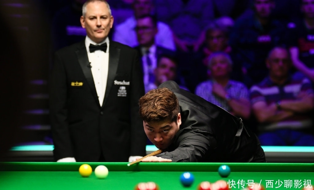 色的球队而 色的球队而